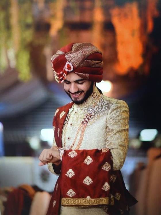 Groom candid